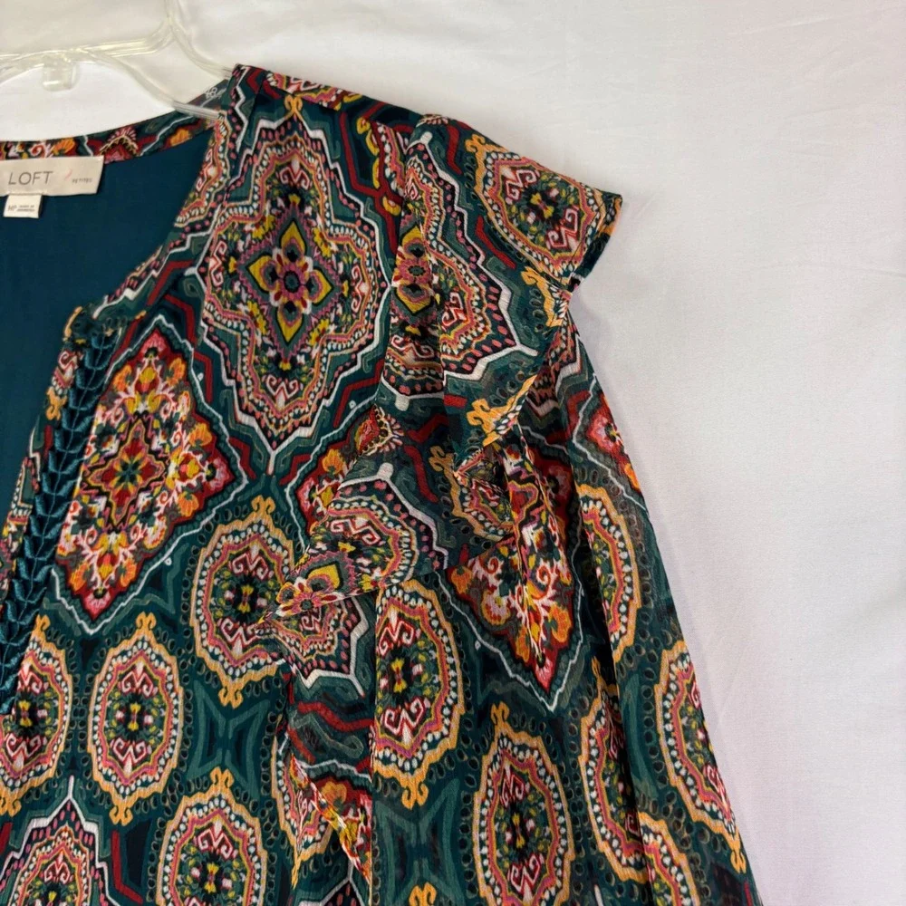 Loft M Petite Colorful Geometric Medallion Split Neck Blouse Boho Career Ruffle